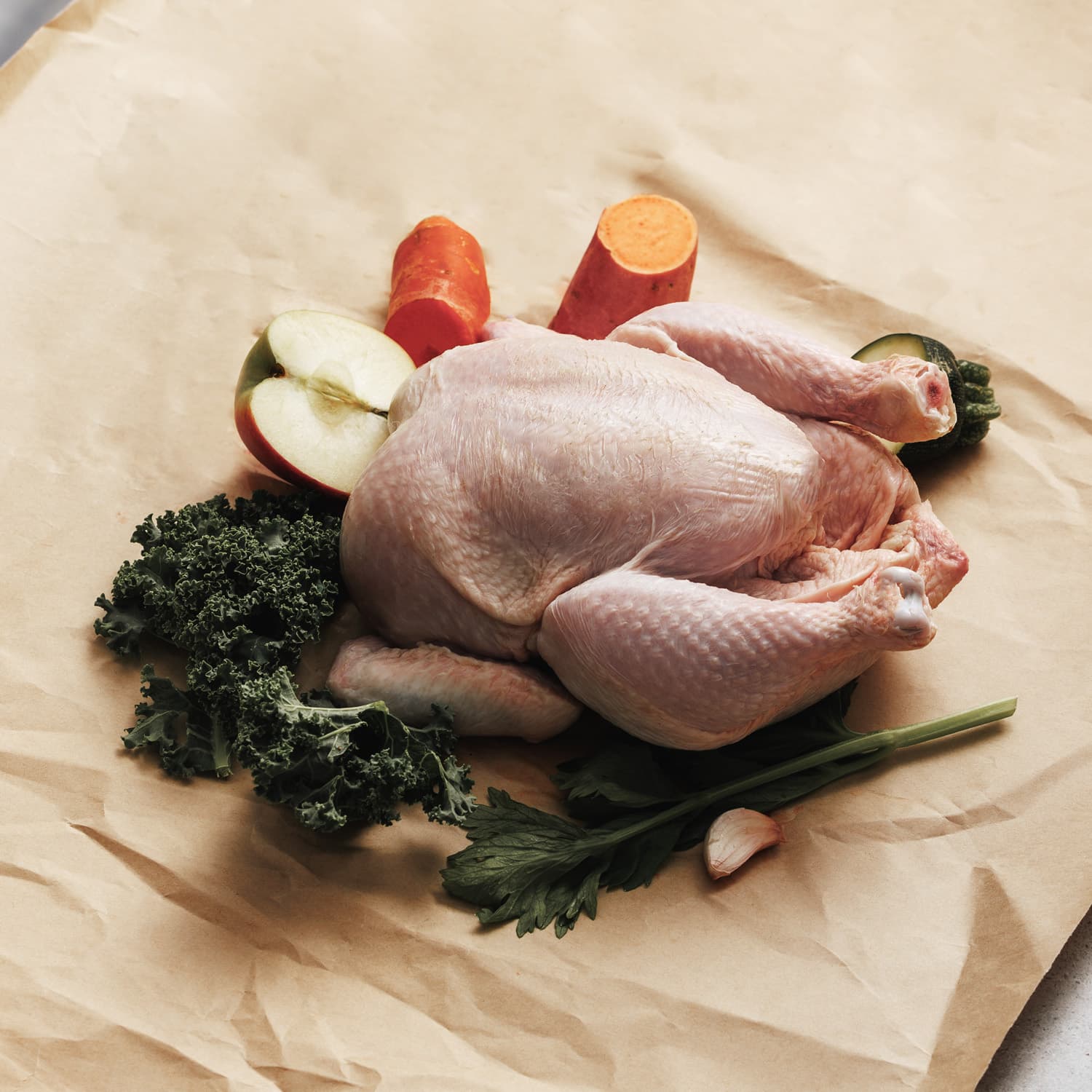 Tucker Tub Chunky Chicken & Vegetable Dog Food